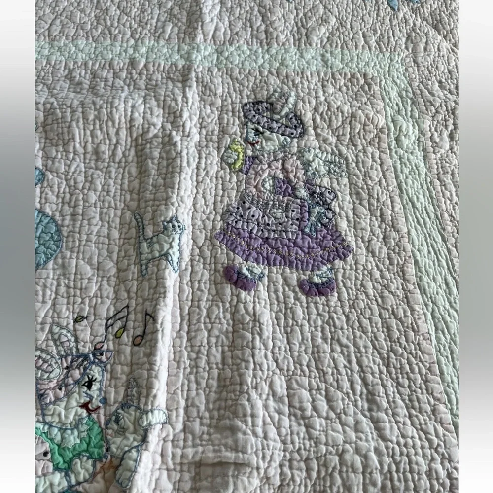 Judi Boisson Bunny Rabbit Floral Embroidery Baby Quilt American Country Vintage